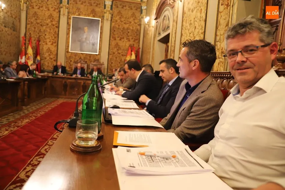 Foto 6 - La propuesta de reforma sanitaria rural crea tensi&oacute;n y acusaciones de "mentir" en el pleno de la...