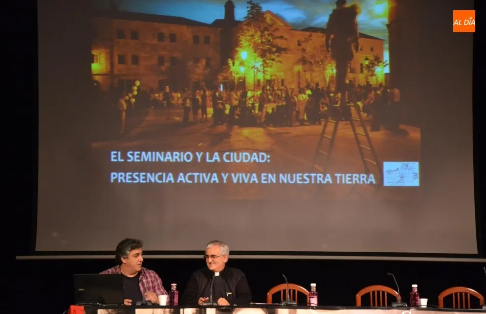 Foto 2 - El Seminario trata su &ldquo;milagrosa&rdquo; supervivencia y su contribuci&oacute;n a la sociedad mirobrigense  