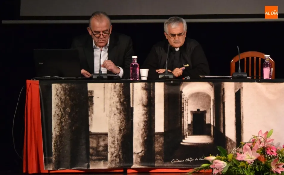 Foto 5 - El Seminario trata su &ldquo;milagrosa&rdquo; supervivencia y su contribuci&oacute;n a la sociedad mirobrigense  