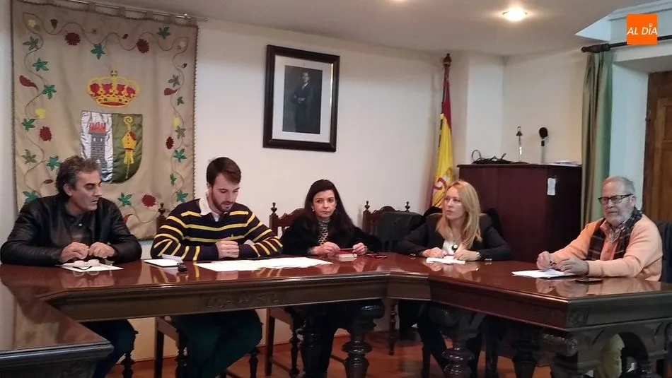 Foto 2 - Lumbrales despedir&aacute; 2019 con luminarias de led en todo el alumbrado p&uacute;blico