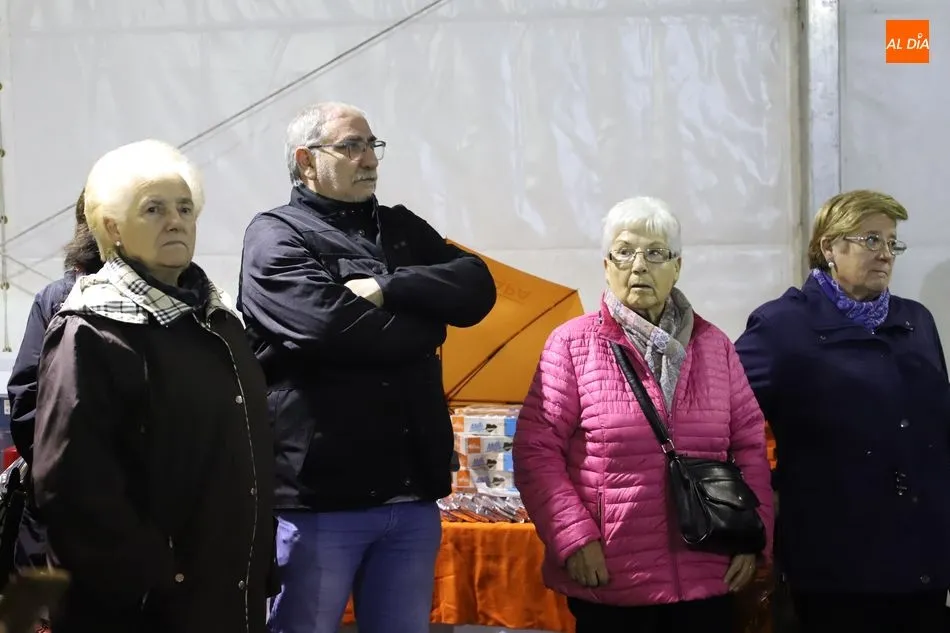 Foto 4 - Ana Su&aacute;rez e Isabel Mac&iacute;as acuden al&nbsp;&lsquo;XXIV Rastrillo de los Pobres&rsquo;