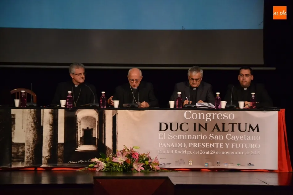 Foto 2 - El Seminario se reivindica como &ldquo;foco de luz y esperanza en esta tierra tan alejada&rdquo;  