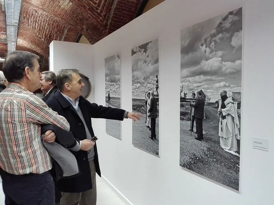 Foto 6 - &Aacute;ngel Centeno expone en el Museo del Comercio salmantino una muestra fotogr&aacute;fica sobre la...