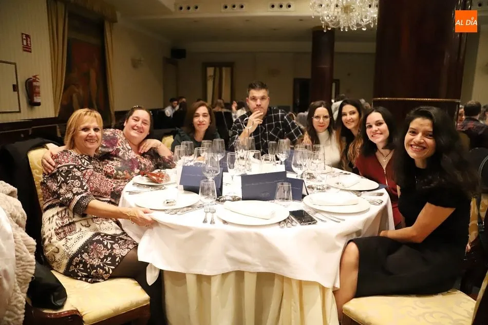 Gran respuesta de la sociedad salmantina a la Cena de Navidad de ASPACE