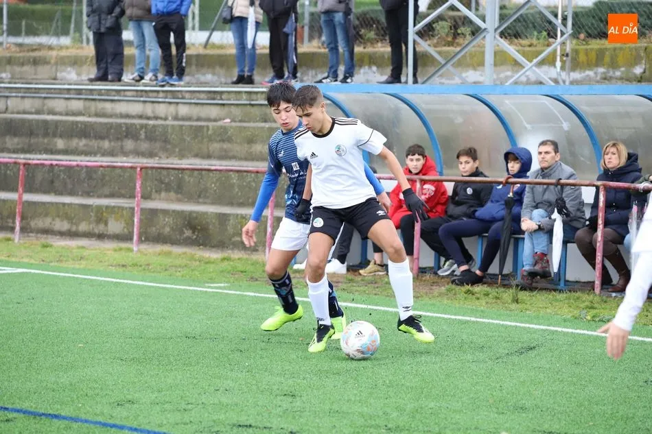 Foto 4 - Resultados, clasificaciones e im&aacute;genes del f&uacute;tbol base provincial  