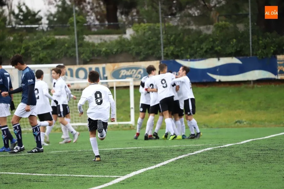 Foto 3 - Resultados, clasificaciones e im&aacute;genes del f&uacute;tbol base provincial  
