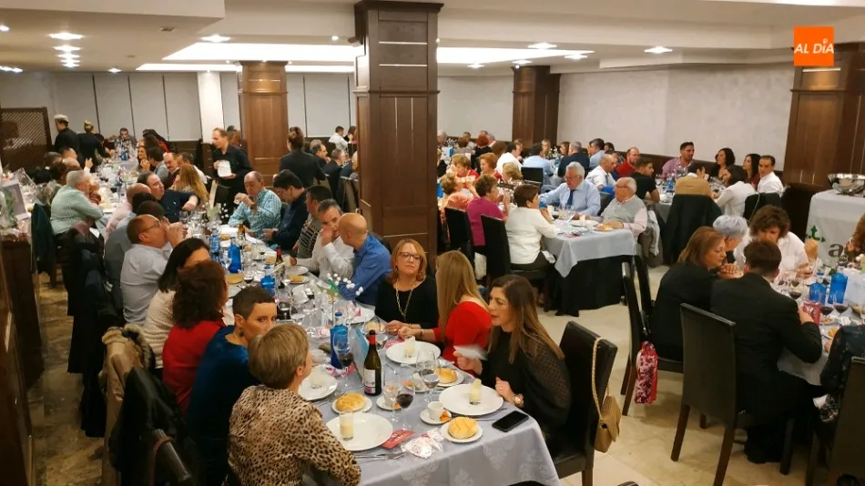 Foto 7 - Guijuelo vive su segunda cena ben&eacute;fica contra el c&aacute;ncer