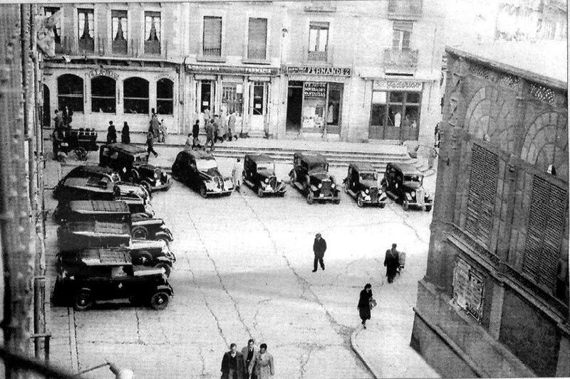 Foto 2 - La plaza del Mercado en otros tiempos