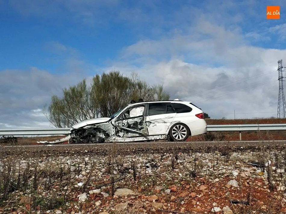 Foto 4 - Un conductor kamikaze circula varios kil&oacute;metros por la A-62 y provoca al menos un accidente