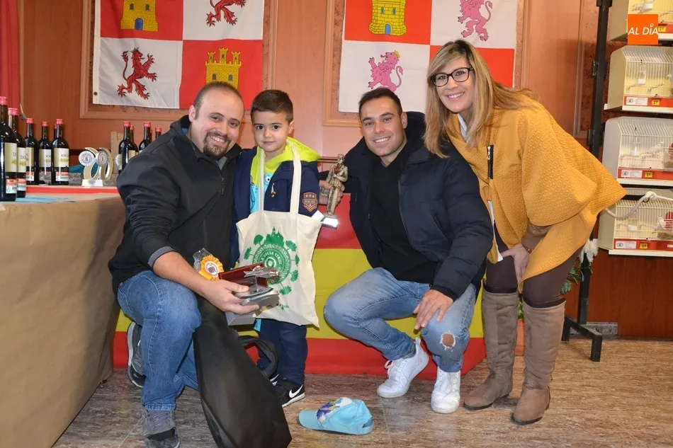 Foto 3 - La Exposici&oacute;n Ornitol&oacute;gica se clausura con la entrega de premios y reconocimientos a 64 criadores ...