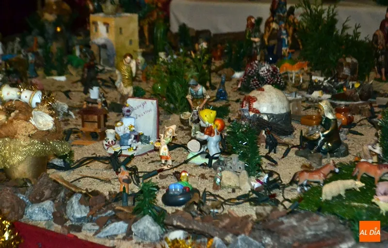 Foto 5 - Del pesebre y el portal a los Simpson o los Minios: as&iacute; es el Bel&eacute;n del &ldquo;todo vale&rdquo; en la...