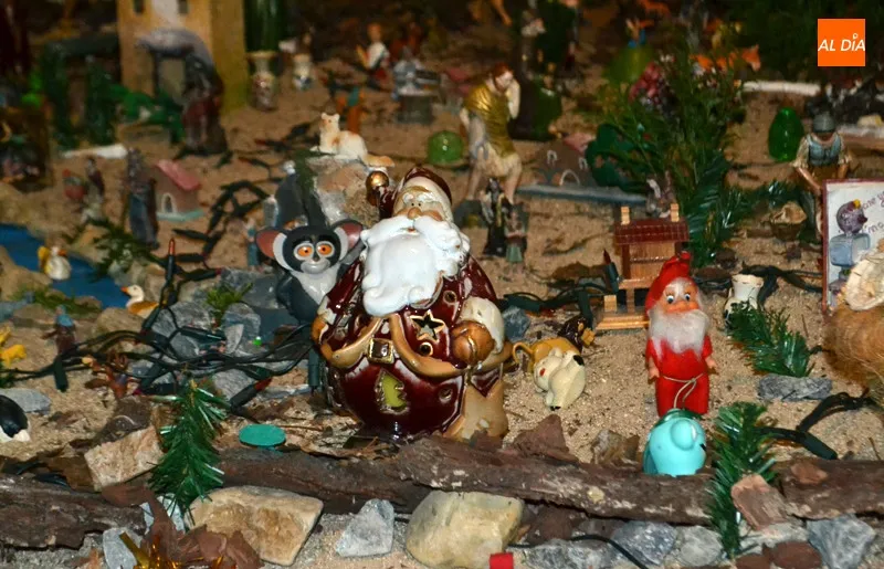 Foto 4 - Del pesebre y el portal a los Simpson o los Minios: as&iacute; es el Bel&eacute;n del &ldquo;todo vale&rdquo; en la...