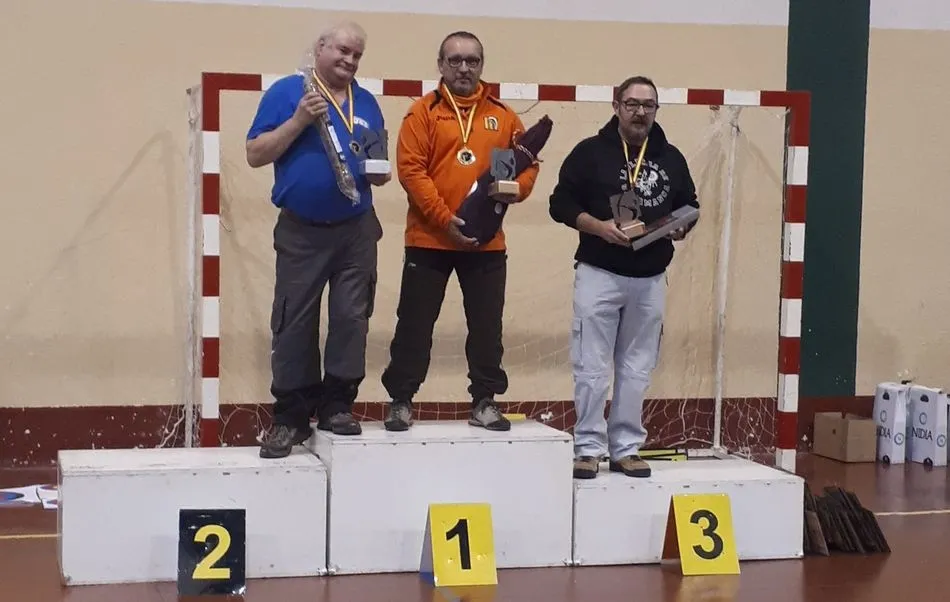 Dos miembros de ArcoMiróbriga firman doble podio en Salamanca  