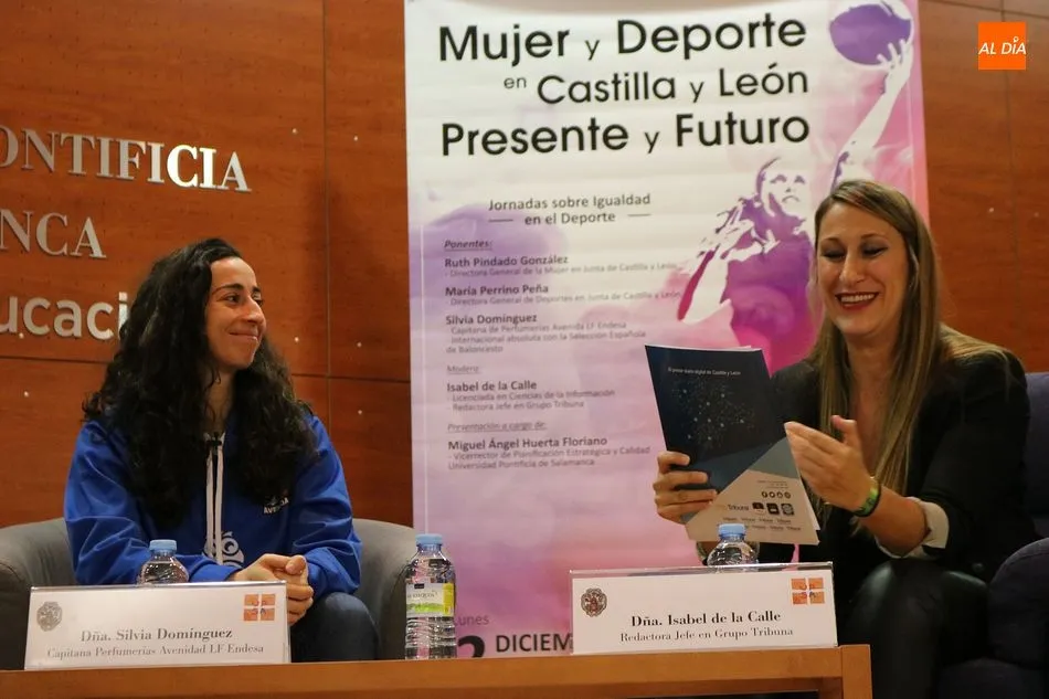 Foto 10 - Mujer y deporte, a debate en la Universidad Pontificia de Salamanca