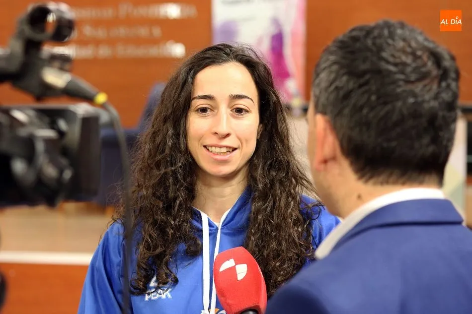 Foto 5 - Mujer y deporte, a debate en la Universidad Pontificia de Salamanca