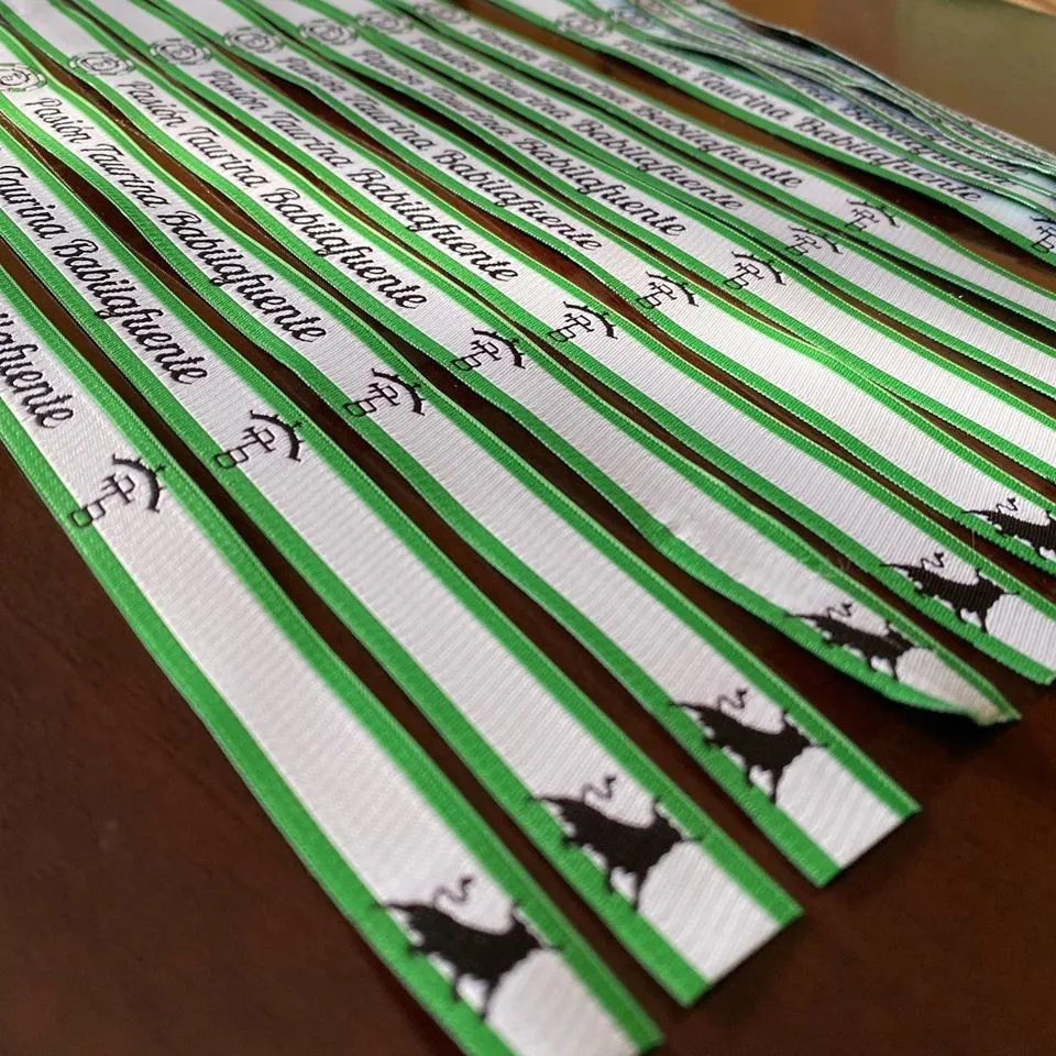 Foto 2 - Pasi&oacute;n Taurina Babilafuente saca a la venta pulseras solidarias