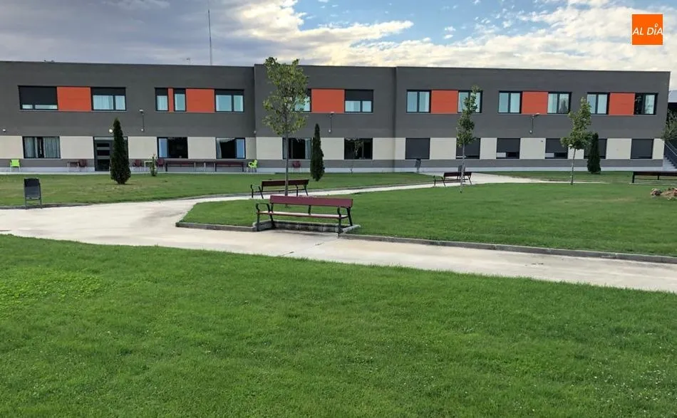 La Residencia San Antonio de Padua está ubicada en Sieteiglesias de Tormes / Pedro Zaballos