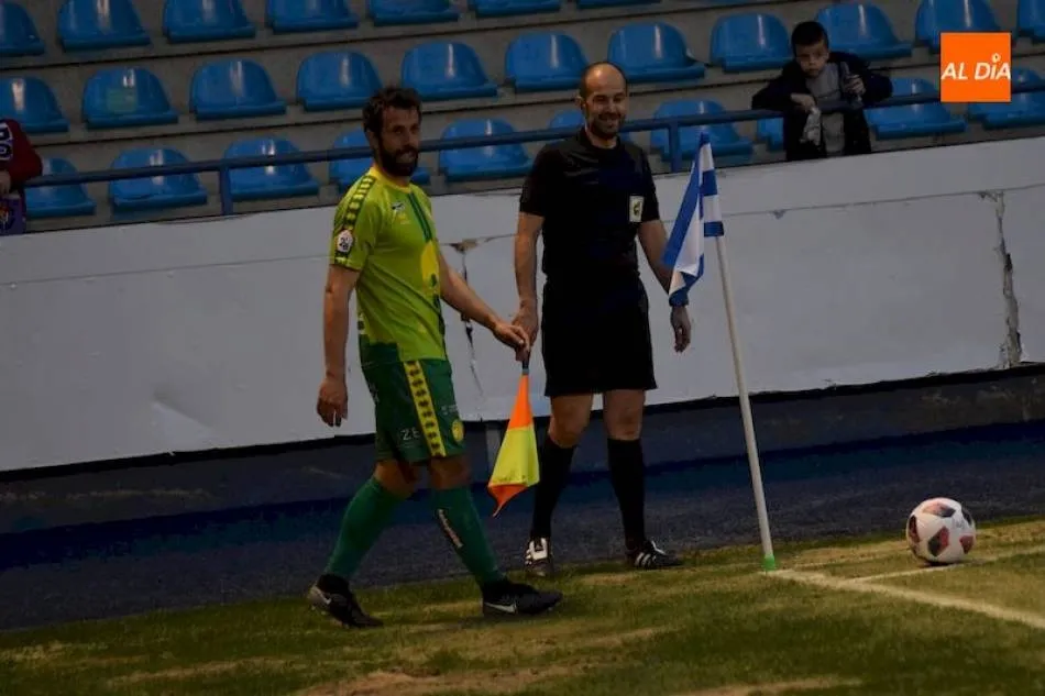 Cristian Portilla durante un encuentro con Unionistas / Archivo