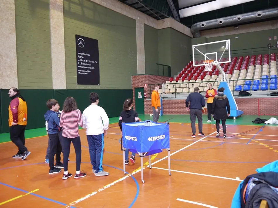 Foto 4 - Carbajosa celebra el D&iacute;a Internacional de la Dispacidad con un encuentro deportivo