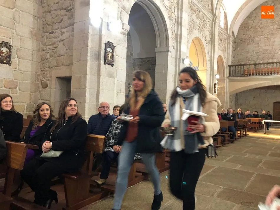 Foto 10 - Barruecopardo y Saloro celebran Santa B&aacute;rbara, patrona de los mineros  