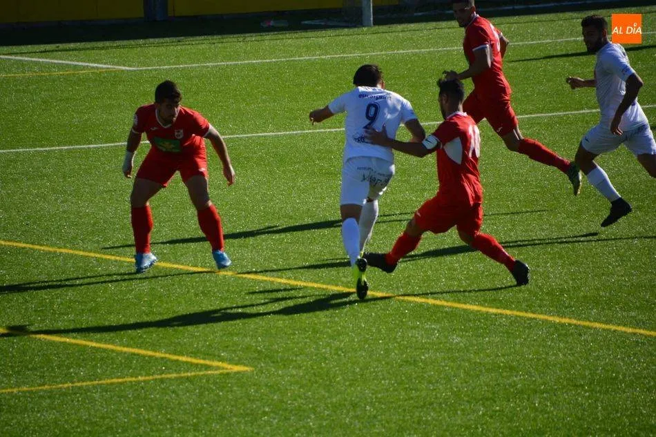 Acción de un encuentro disputado esta temporada por el Navega / Archivo