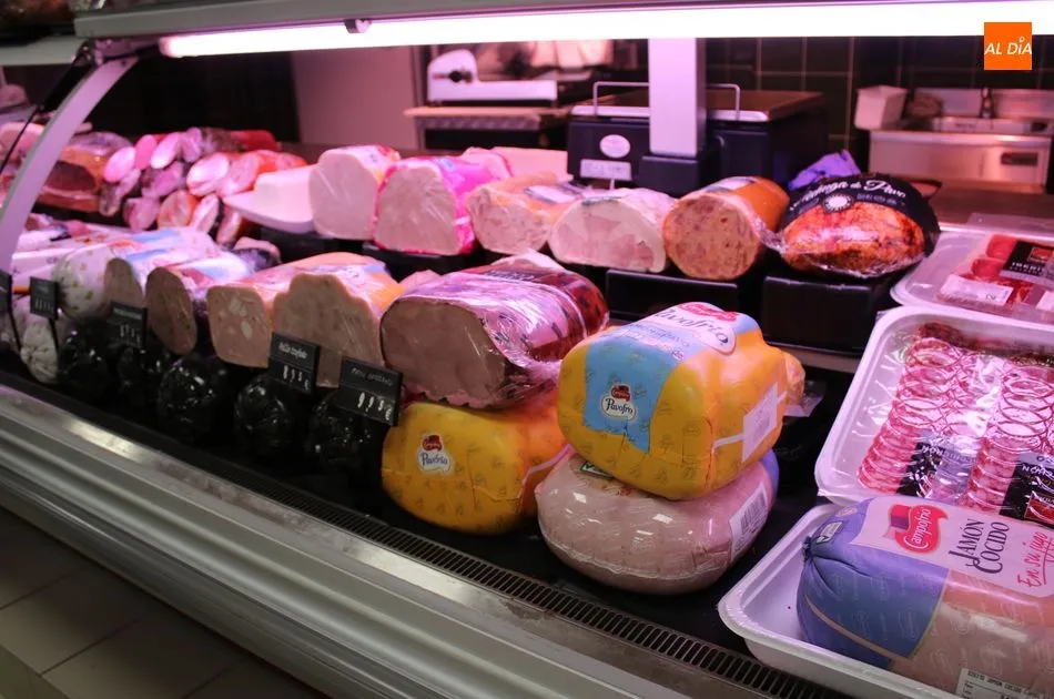 Foto 9 - La gastronom&iacute;a navide&ntilde;a llega con fuerza a Unide Market de Supermercados Cosme