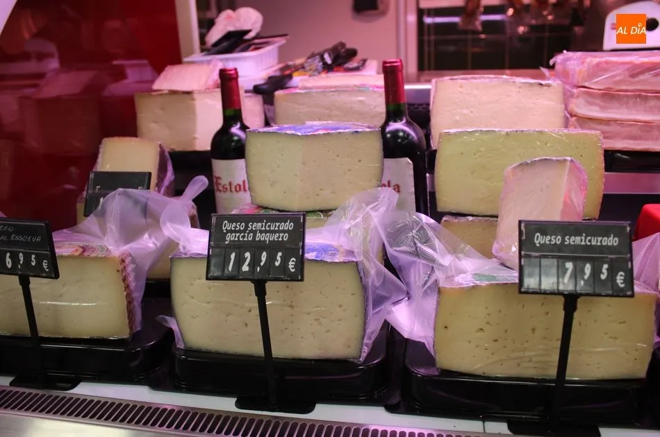 Foto 8 - La gastronom&iacute;a navide&ntilde;a llega con fuerza a Unide Market de Supermercados Cosme