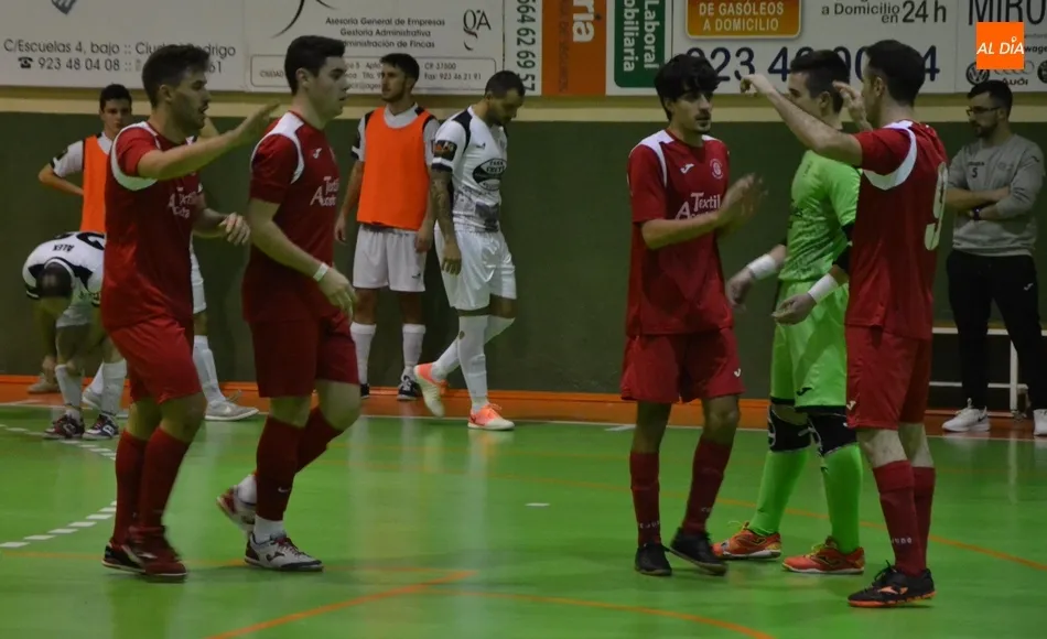   El III Senior resuelve por la vía rápida la reanudación del partido interrumpido por una...