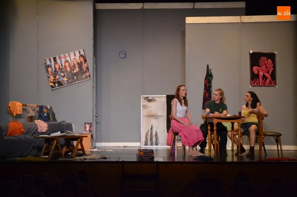 Foto 6 - Divertida cita en el Teatro con &lsquo;La Extra&ntilde;a Pareja&rsquo; con buena afluencia de p&uacute;blico  
