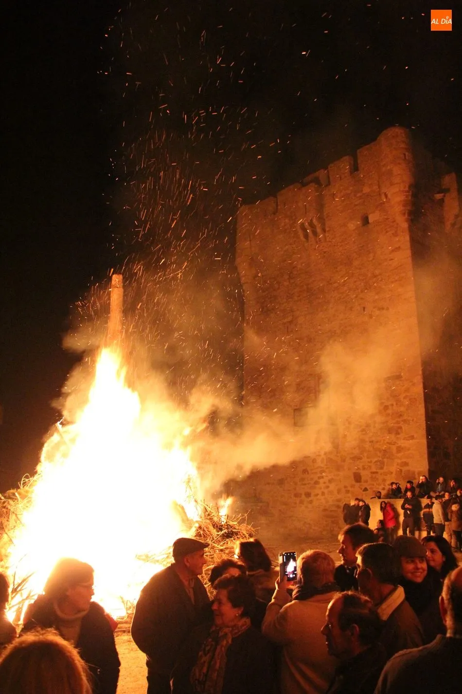 Foto 3 - Cientos de personas acuden a la I Fiesta de la Capachera en Sobradillo  