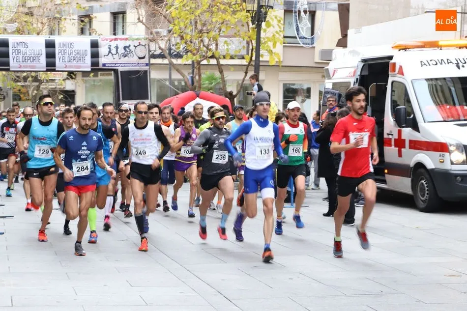 Foto 11 - Daniel Sanz y Fany Tobal son los m&aacute;s r&aacute;pidos de la II Carrera &lsquo;Corre con tu m&eacute;dico&rsquo;