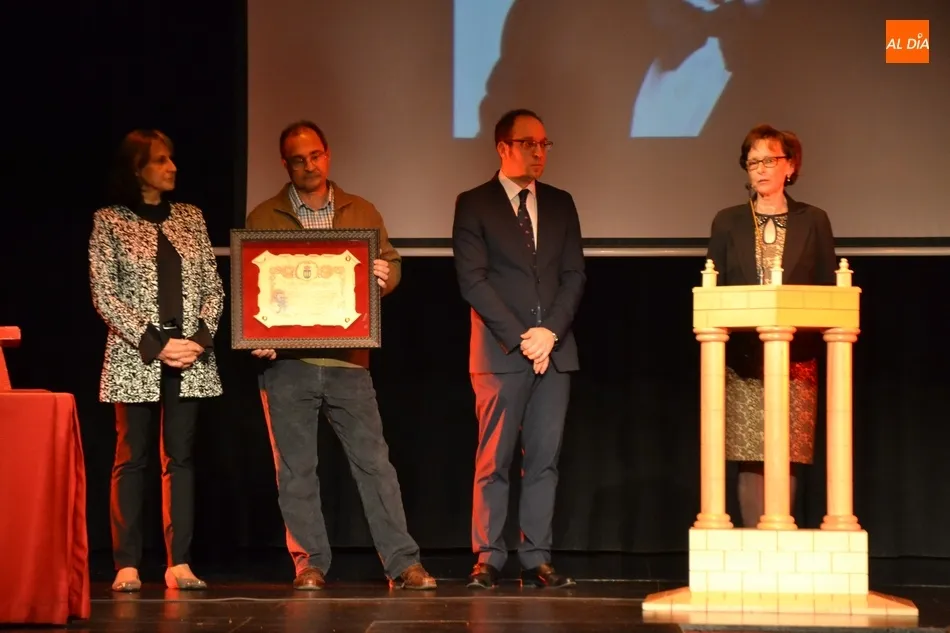 Foto 6 - Ciudad Rodrigo declara Hijo Adoptivo, rindi&eacute;ndole un sentid&iacute;simo homenaje, &ldquo;al amigo de...