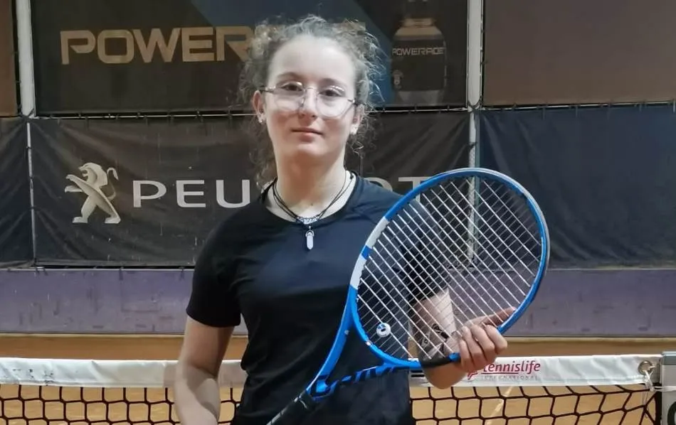 Carolina Benito se mete en la final del Torneo IBP Peugeot en Madrid  