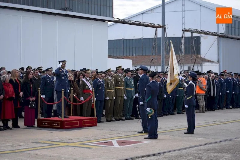 Momento del desfile en la Base Aérea de Matacán / Pedro Zaballos