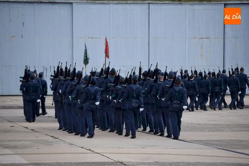 Foto 5 - El jefe de la Base A&eacute;rea de Matac&aacute;n destaca su estrecha vinculaci&oacute;n con la provincia