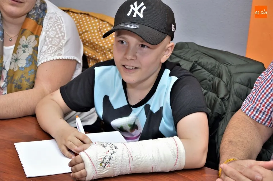 Foto 6 - Edu: la lucha contra el c&aacute;ncer infantil  