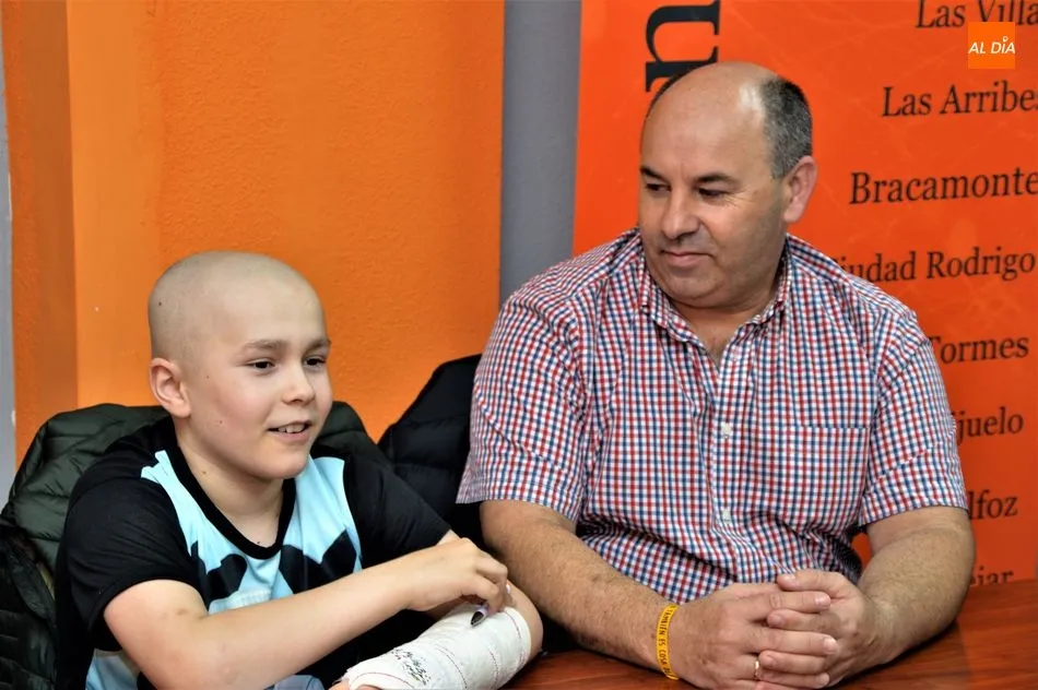 Foto 3 - Edu: la lucha contra el c&aacute;ncer infantil  