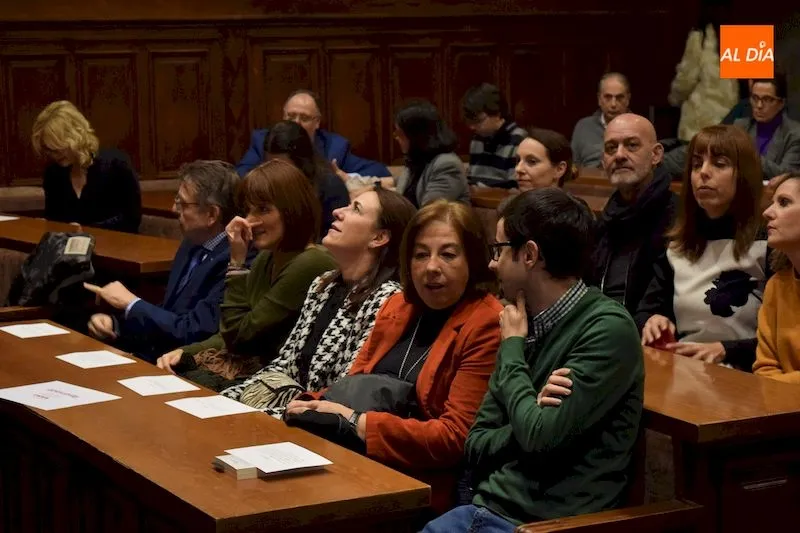 Foto 2 - Salamanca acoge la lectura de la carta de los Derechos Humanos