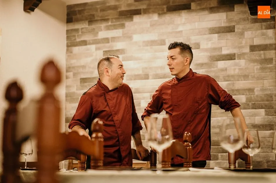 Los hermanos Ojeda, Cristian y Jonatan, de Restaurante Casa el Vive