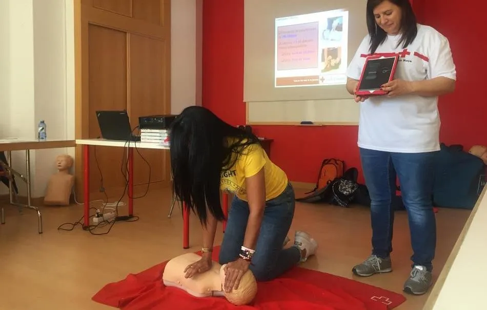 Cruz Roja invita a participar este viernes en una sesión sobre Reanimación Cardiopulmonar  