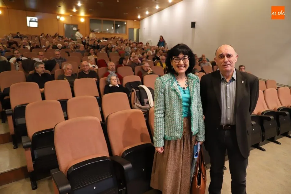 Foto de familia del acto / Lydia González