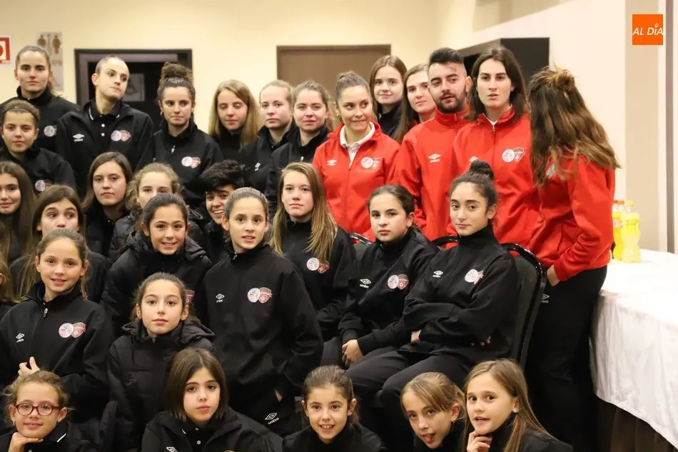 Foto 5 - El Salamanca UDS Femenino presenta a todos sus equipos