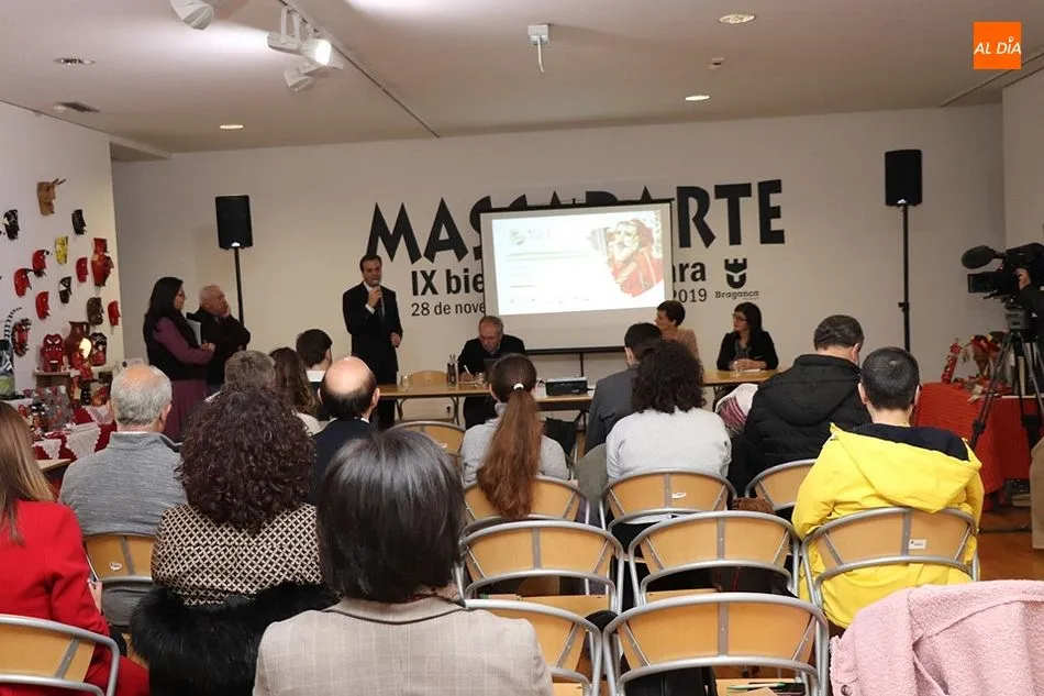 Foto 8 - Se confirma en Bragan&ccedil;a la candidatura ib&eacute;rica de las mascaradas de invierno a Patrimonio...