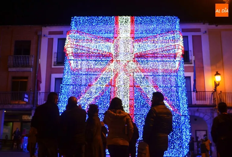 Foto 7 - El gran regalo ya viste de luz y color la Navidad en Pe&ntilde;aranda