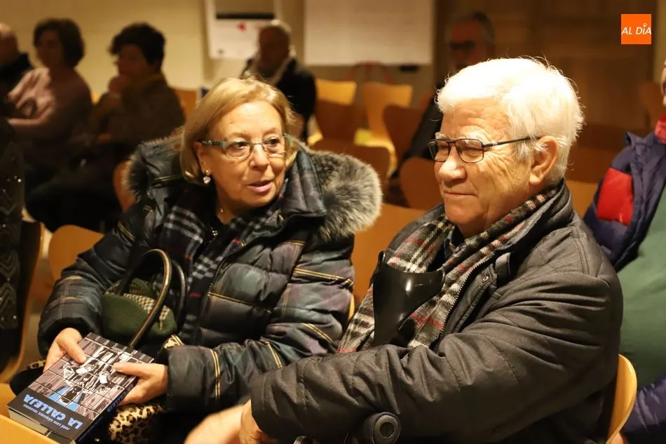 Foto 9 - Jos&eacute; Luis S&aacute;nchez Iglesias da a conocer su obra &lsquo;La Calleja&rsquo;