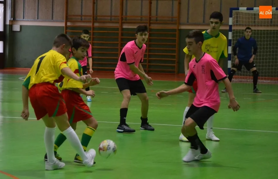 Foto 2 - #M [14|15 DIC] El Ciudad Rodrigo masculino de basket logra su primer triunfo en el Trofeo...
