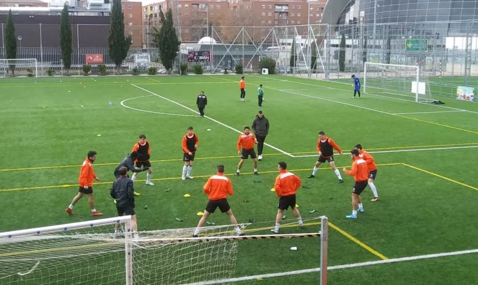 El Ciudad Rodrigo suma otra semana sin ganar tras un final demencial ante el Navega  