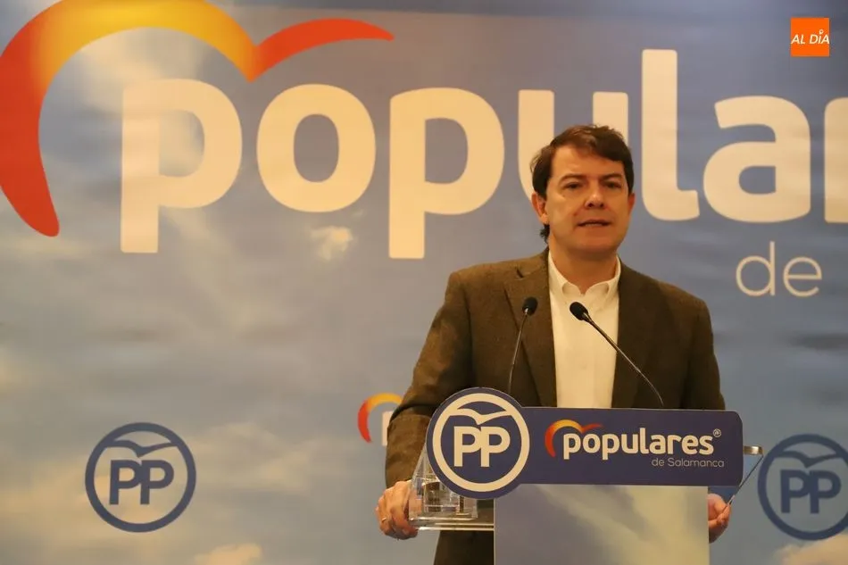 Foto 4 - Ma&ntilde;ueco afirma que &ldquo;el PP est&aacute; del lado correcto, con los que creen en Espa&ntilde;a y pactan...
