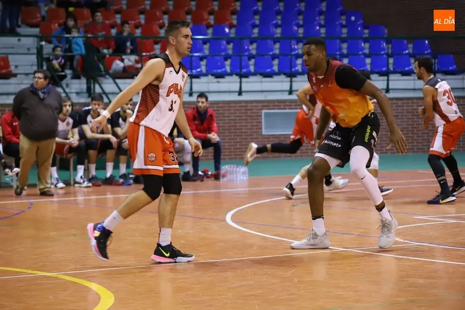 Foto 9 - El Aquimisa Carbajosa logra su d&eacute;cimo triunfo consecutivo (89-62)