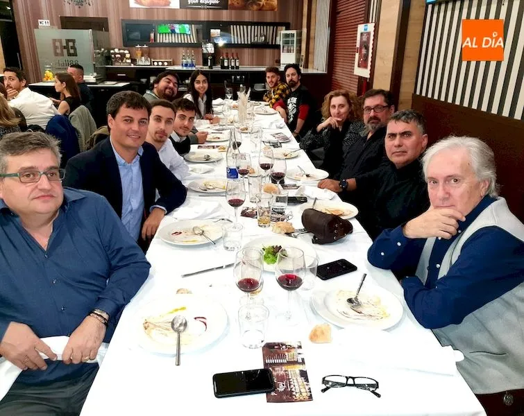 Foto 2 - SALAMANCA AL D&Iacute;A y el Grupo Creadsa celebran la Navidad en una animada cena